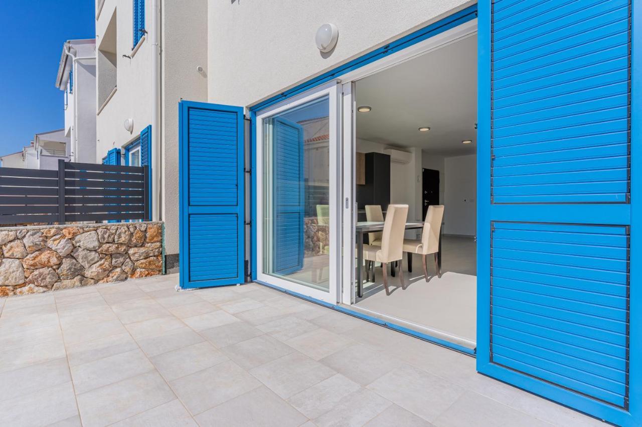 Sea Paradise Cres Exterior photo